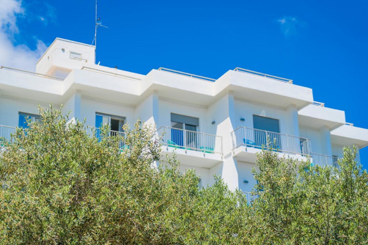 Hotel Orsa Maggiore Castro  Exterior foto